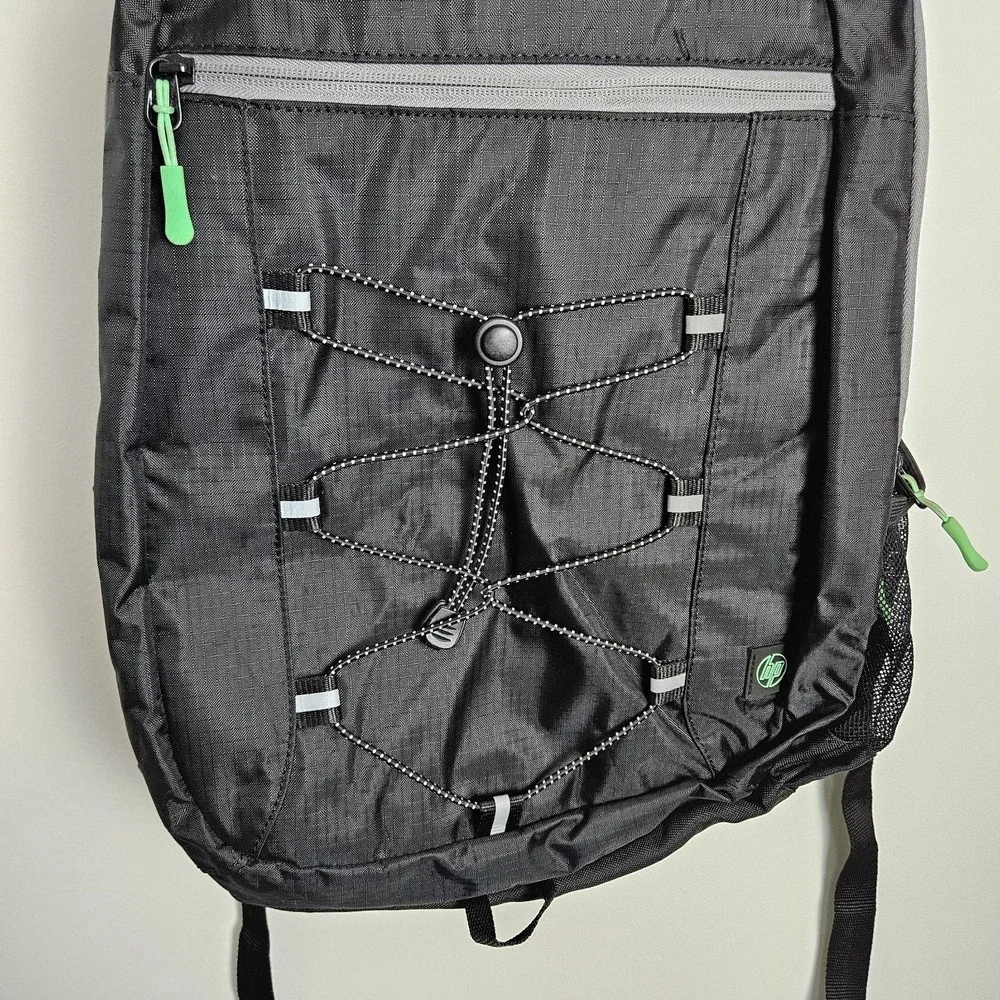HP 15.6″ Active Backpack Black Mint Green Padded Straps‎ Interiors Dividers Zip